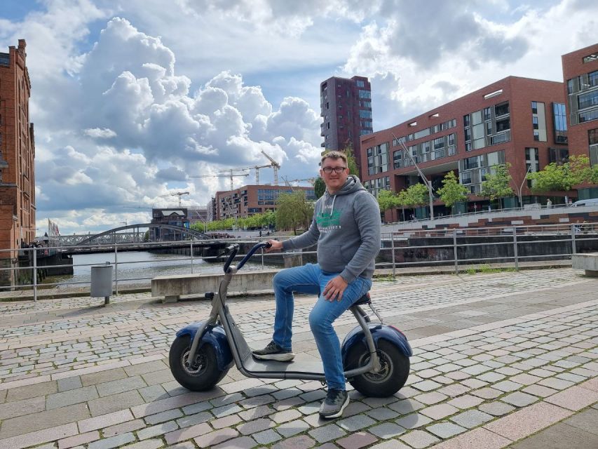 2 Hours Hamburg E-scooter Tour - Fish Market stories and a route with a few moving parts