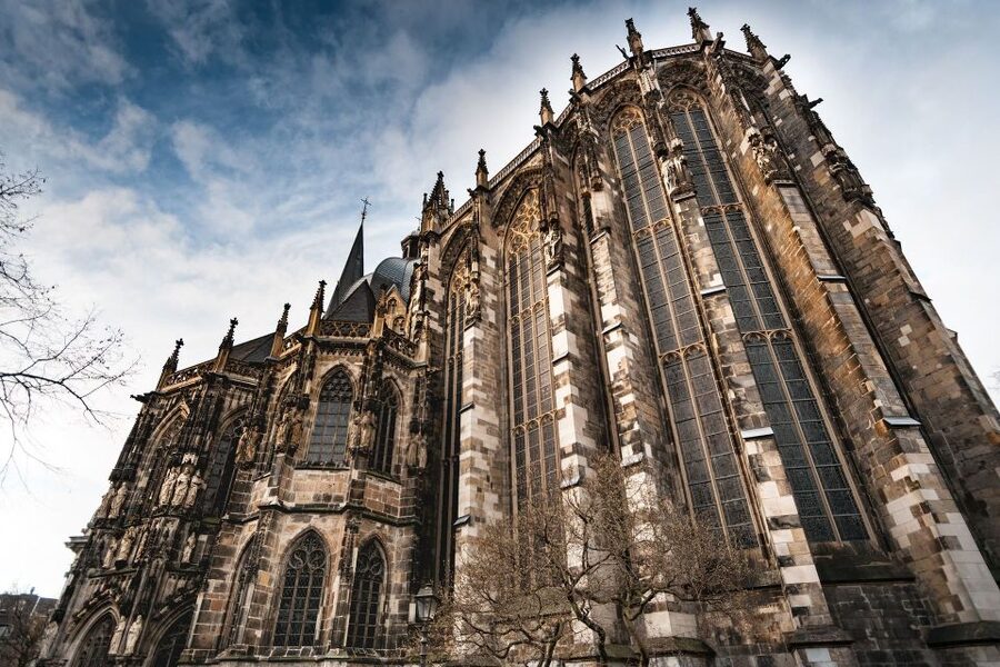 Aachen: Private Walking Tour With A Professional Guide - FAQ