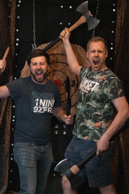 AXE THROWING EXPERIENCE IN BERLIN - What the $28 price really covers