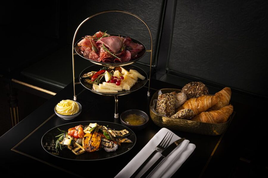 Berlin: Breakfast at Café Wintergarten - Mondsee: A Seafood-Led Breakfast