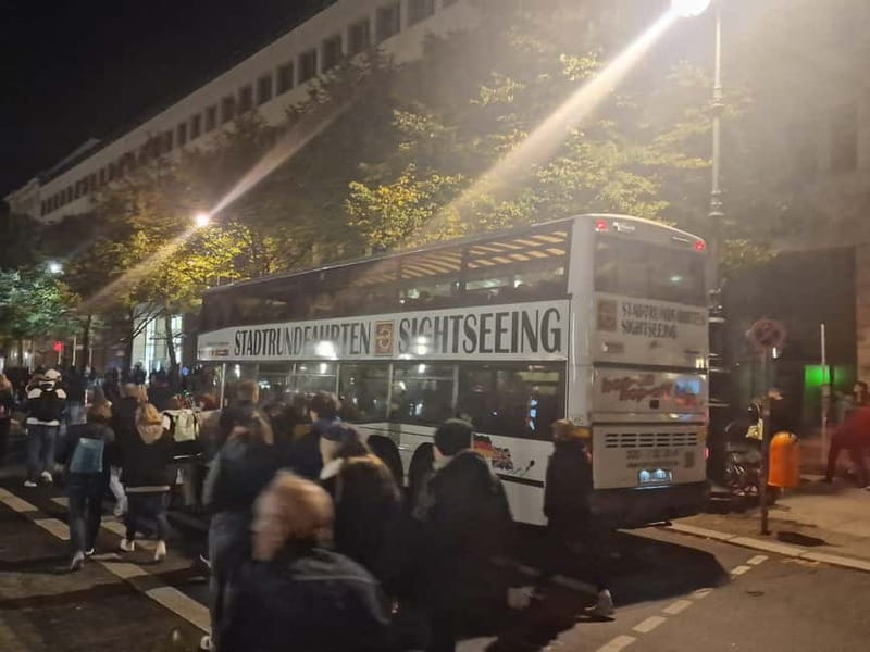 Berlin: Bus Tour by Night with Live Commentary - Starting at Kurfürstendamm