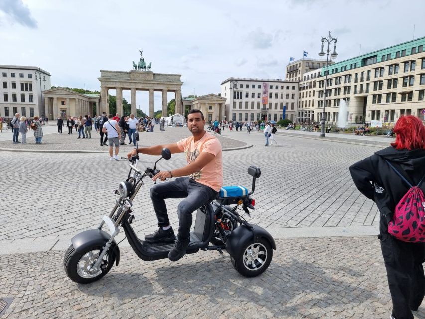 Berlin City: 2 Hour Guided Fat Tire E-Scooter Tour - What the guide adds to a two-hour route