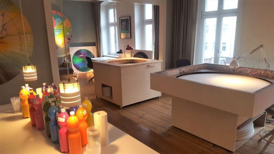 Berlin: Create Your Own Spin Painting at Jans Echternacht - The Berlin Art Machine That Does the Spinning