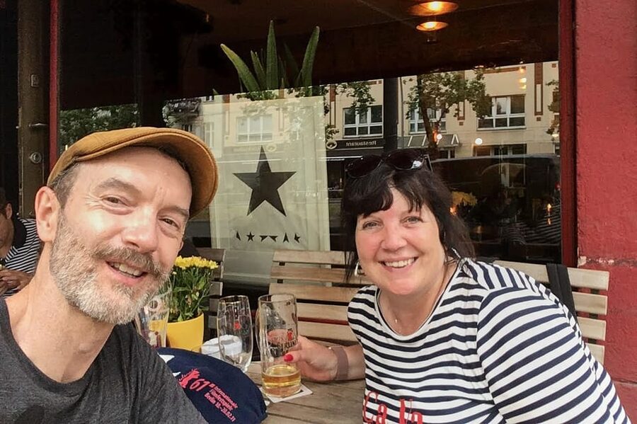Berlin: David Bowie & 1970s Berlin Guided Walking Tour - Neues Ufer Café and Bowie’s daily life