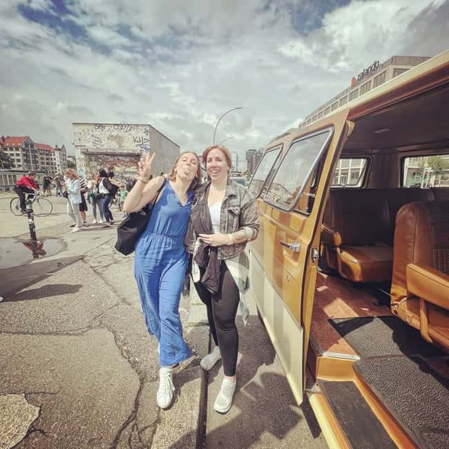 Berlin: DIY & Subculture Sightseeing in a 1972 Ford Van! - Kreuzberg, Görlitzer Bahnhof, and the May 1st story