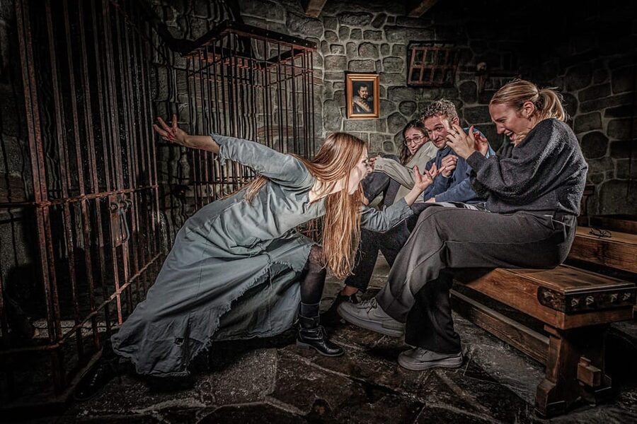 Berlin Dungeon: Happy Hour Ticket - Meeting the Plague Doctor