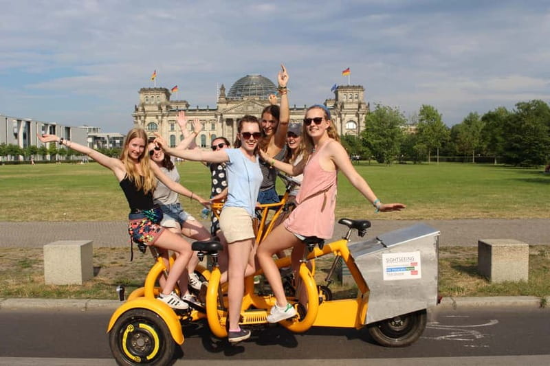 Berlin: Fun Private Guided Sightseeing Tours with Teambikes - Languages, comfort, and weather