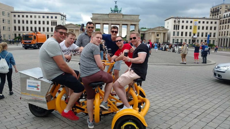 Berlin: Fun Private Guided Sightseeing Tours with Teambikes - What the short schedule really means