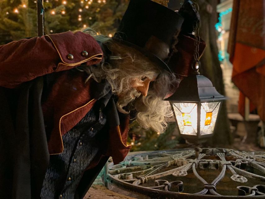 Berlin: Guided Walking Tour by Night - Should you book the lamplighter walk?