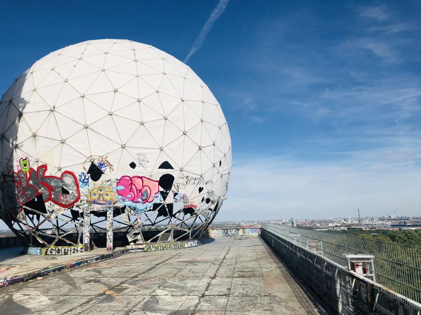 Berlin: Listening Station Teufelsberg Tour with Transfer - The roof terrace and Berlin views