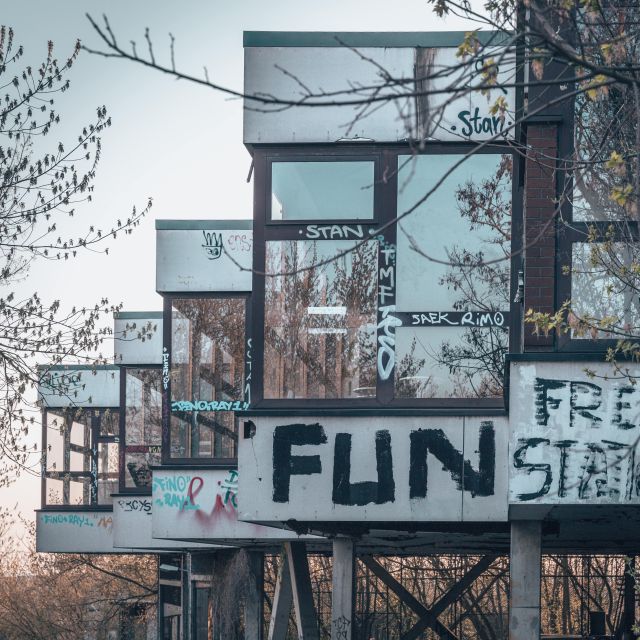 Berlin: Listening Station Teufelsberg Tour with Transfer - Who should book this Teufelsberg visit?