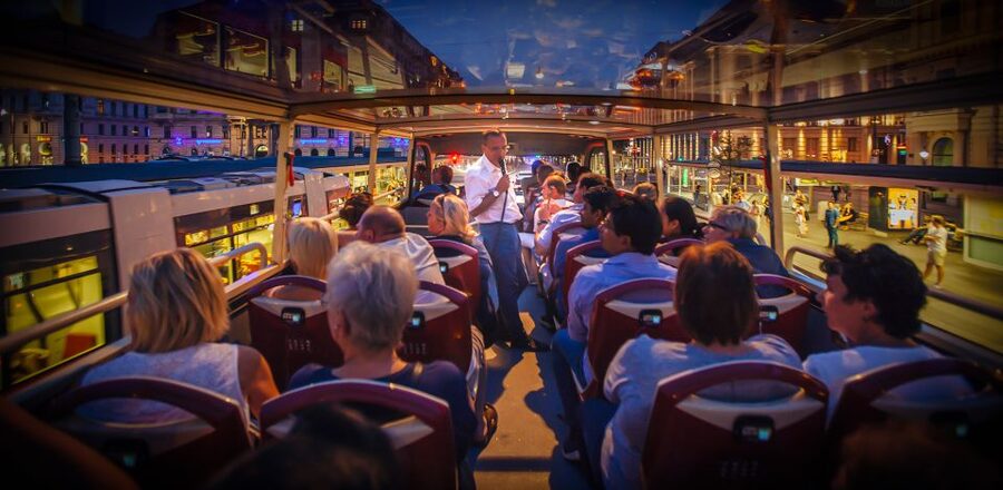 Berlin: Live-Guided Evening Sightseeing Tour by Open-top Bus - Why this evening route works in Berlin