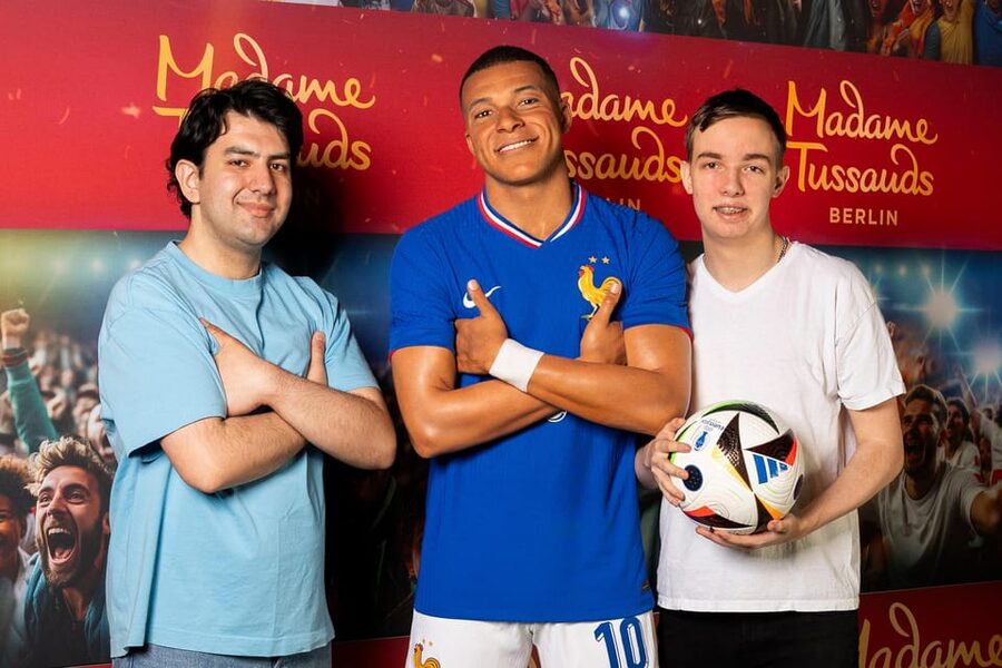 Berlin: Madame Tussauds Happy Hour Ticket - Who will get the most from the visit