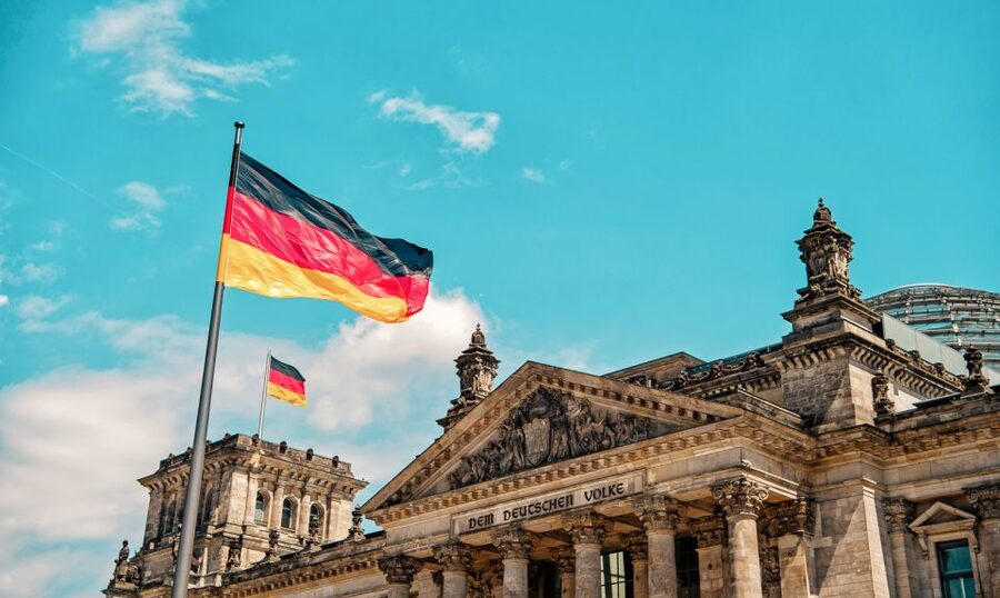 Berlin: Private Custom Tour with a Local – Icons & Gems - Accessibility and group comfort