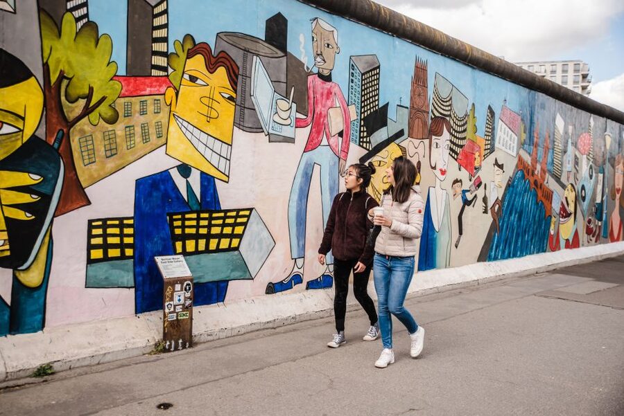 Berlin: Private Custom Tour with a Local – Icons & Gems - Six or eight hours for a fuller personal route