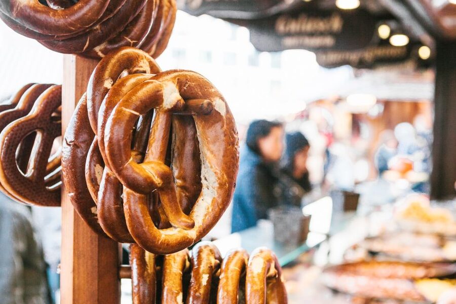 Berlin: Private Custom Tour with a Local – Icons & Gems - Walking, pickup, and the cost of moving around
