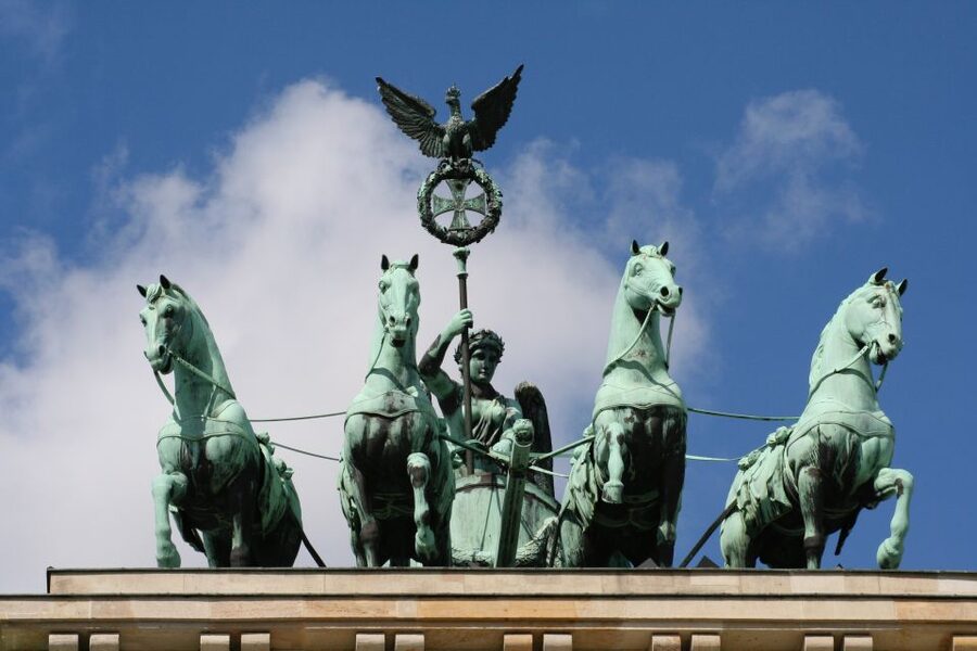 Berlin: Private Guided Tour of the Main Sights - Unter den Linden and Museum Island