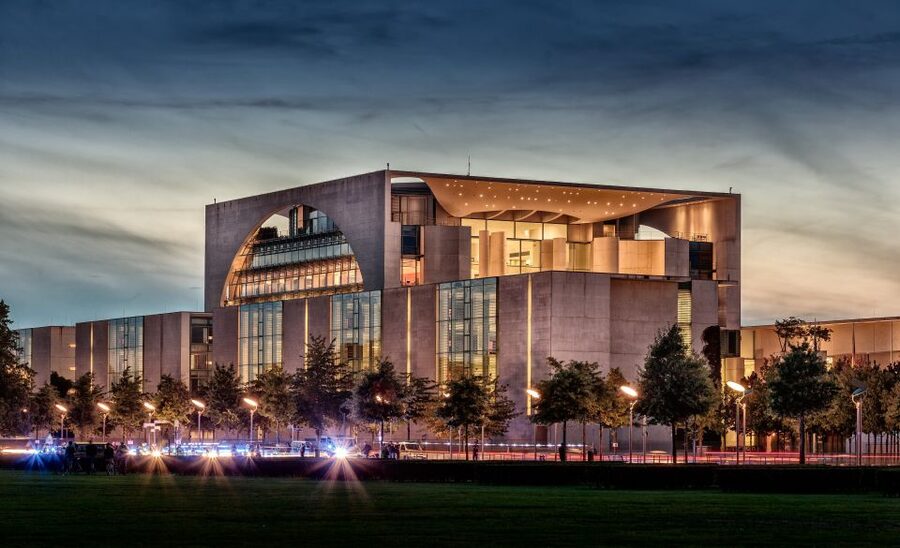Berlin: Private Guided Tour of the Main Sights - What three hours really gives you