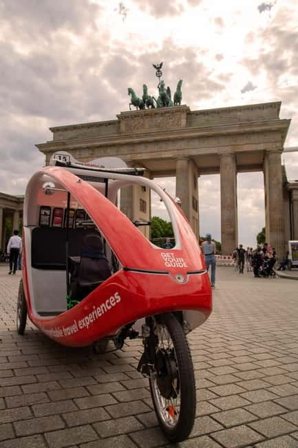 Berlin: Private Sightseeing Tour in an E-Rickshaw - What the $63 group price means