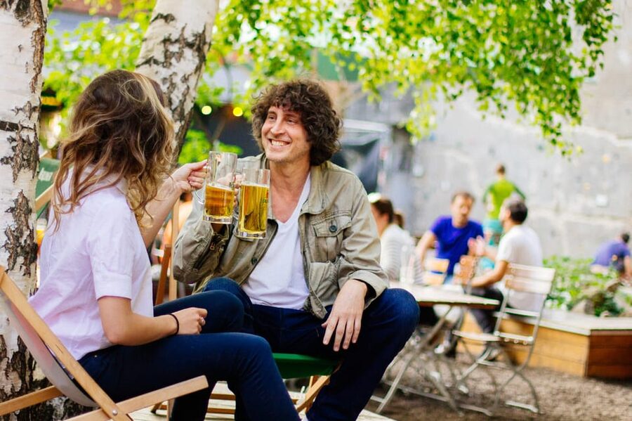 Berlin's Alternative Side: The Urban Jungle Tour - Hackescher Markt and the first artist courtyard