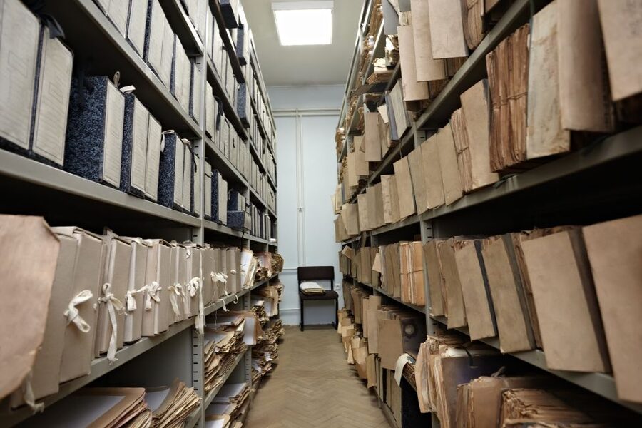 Berlin: Stasi Museum Private Guided Tour with Entry Ticket - Why a private tour can be worth the high price