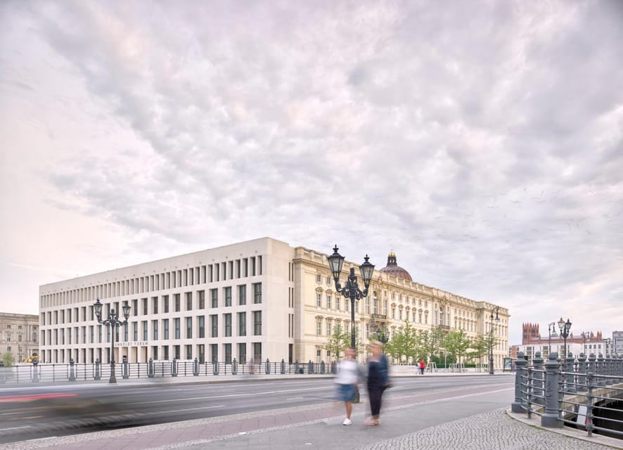 Berlin: "The Humboldt Forum for Newbies" Guided Tour - Booking and timing tips