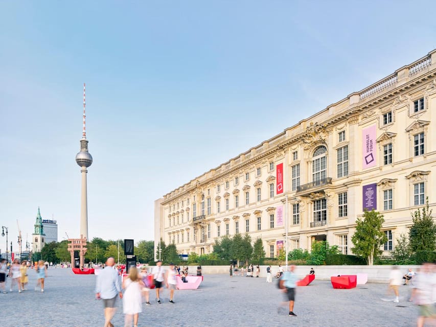 Berlin: "The Humboldt Forum for Newbies" Guided Tour - The Humboldt brothers and the forum’s central ideas