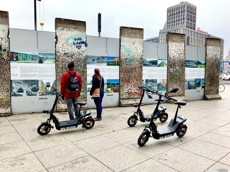 Berlin: Thrilling E-Scooter Adventure Tour - Why a scooter is a smart way to see Berlin