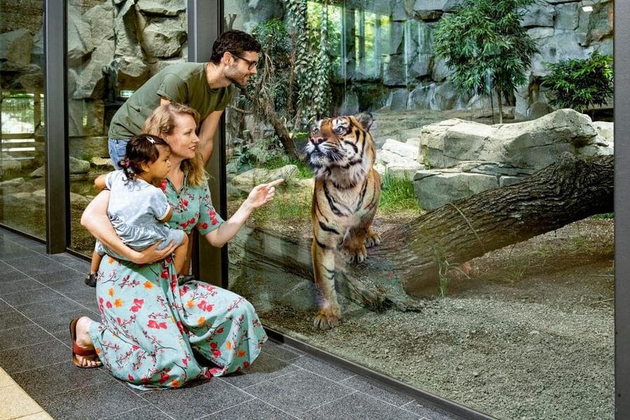 Berlin: Tickets for the Tierpark in East Berlin - Tierpark Berlin is a full-day outing