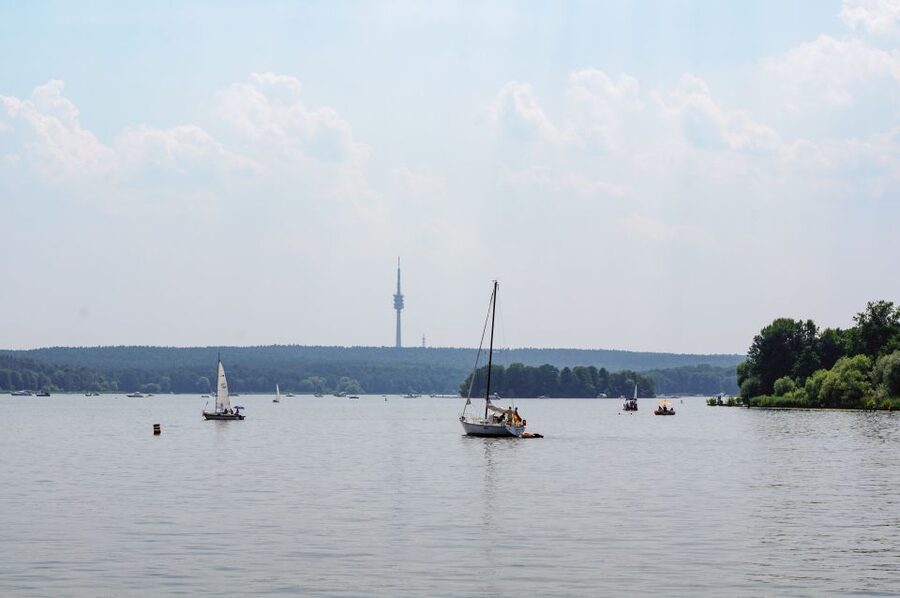 Berlin: World Heritage Cruise to Potsdam - Potsdam’s waterfront, Friendship Island, and Lange Brücke