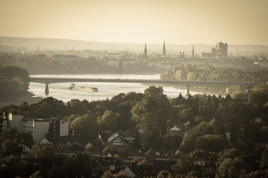 Bonn: Private Guided Walking Tour - Starting in Bonn’s Old Town