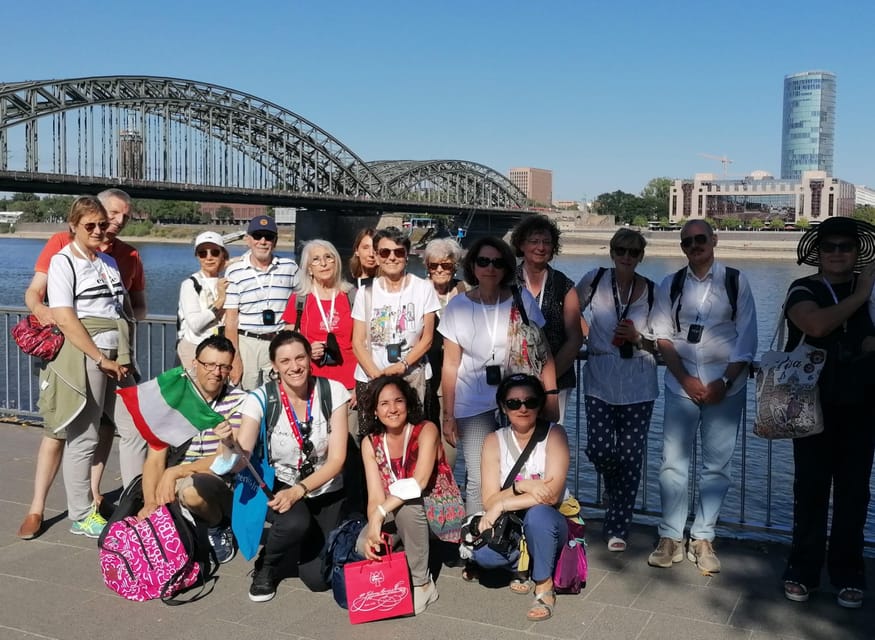 Cologne classic walking tour - Cologne’s perfume story at Farina and 4711