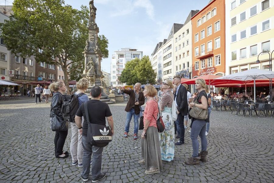 Cologne: Histories & Typical Cologne - The old-town route and the finish at Alter Markt