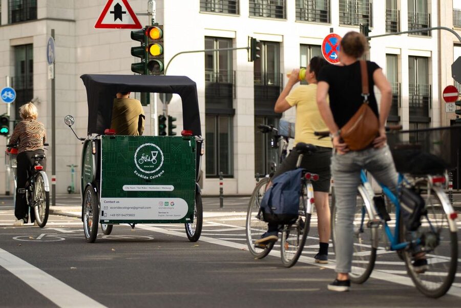 Cologne: Private Rickshaw Tour - Farina and the story behind eau de Cologne