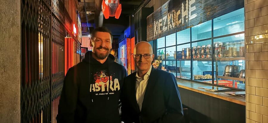 Craft beer tour/beer tour Hamburg - The second tasting and the 250-beer shop