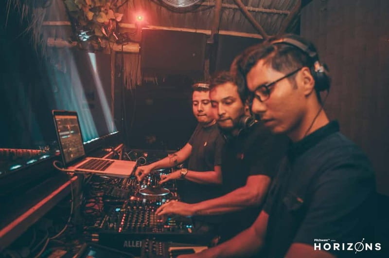 DJ for a Day: Learn to Mix Like a Pro in Berlin - Choosing techno, trance, hip hop, or something harder