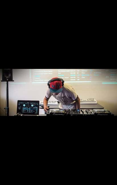DJ for a Day: Learn to Mix Like a Pro in Berlin - A small group makes the hands-on part count