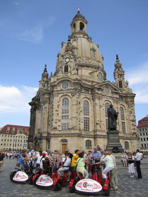 Dresden Bike Tour with Wine Tasting - Albrechtsberg Palace and the vineyard pause