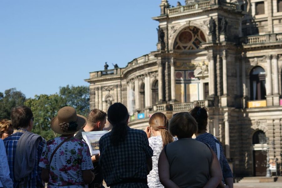 Dresden: Private Guided Walking Tour - Starting at Neumarkt and the Frauenkirche
