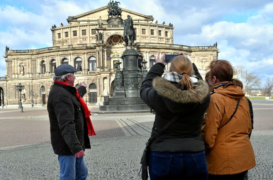 Dresden: Private Guided Walking Tour - Dresden Castle and the royal center