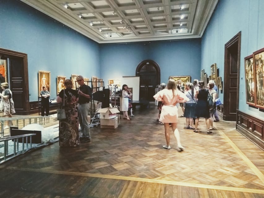 Dresden: Ticket + Tour Gallery Old Masters - Why this gallery tour feels different