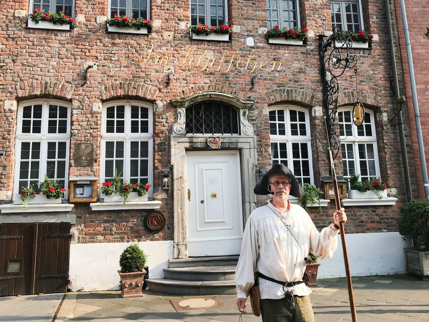 Düsseldorf: Guided Night Watchman Tour through Kaiserswerth - The Old Customs House and the working side of Kaiserswerth