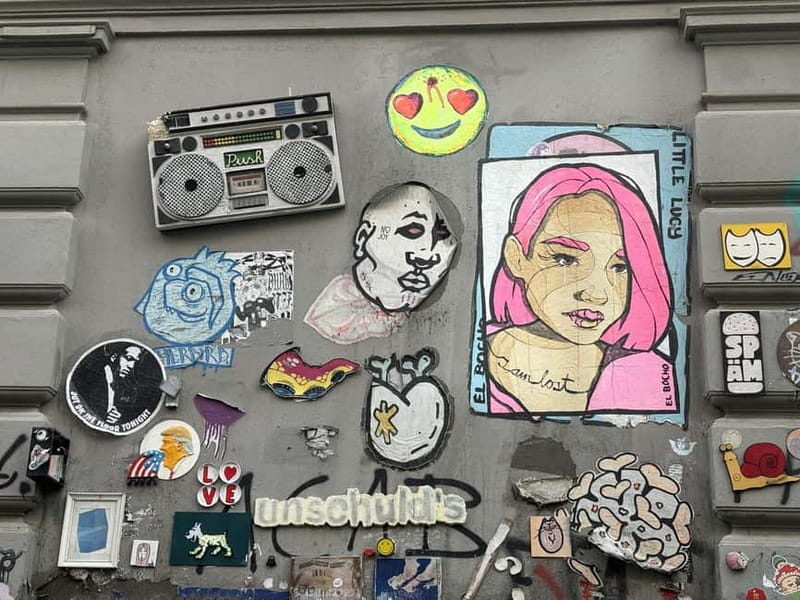 English guided insider tour through the Schanzenviertel - Who will enjoy this walk most