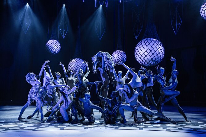 FALLING | IN LOVE Grand Show at Friedrichstadt-Palast Berlin - Getting to Friedrichstadt-Palast