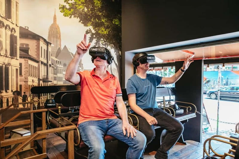 Frankfurt: Virtual Reality Time Travel Experience Ticket - A quick time machine in central Frankfurt