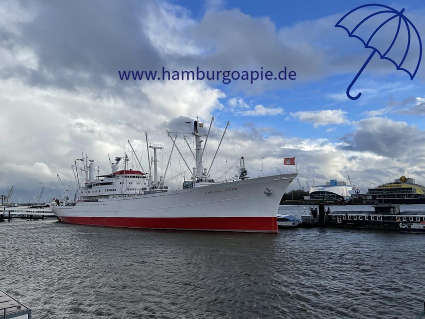 Free Tour: Port, Red Light District and Beatles. You decide how much to pay at the end - Pay at the End: A Useful Idea With One Catch