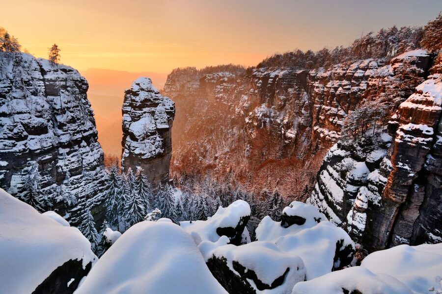 From Prague: Saxony and Bohemian Switzerland Walking Tour - Reaching Pravčická Gate after the two-hour drive