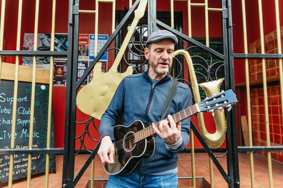 Hamburg: 2.5-Hour Beatles Music Tour - The side streets of Wohlwillstraße and Paul-Roosen-Straße
