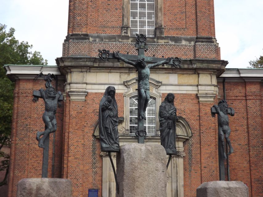 Hamburg: 2-Hour St. Georg Walking Tour - Is $23 a fair price for two hours?