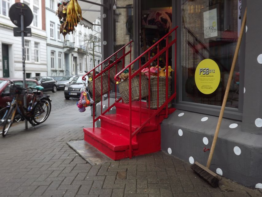 Hamburg: 2-Hour St. Georg Walking Tour - Religion, migration, and the city’s changing identity